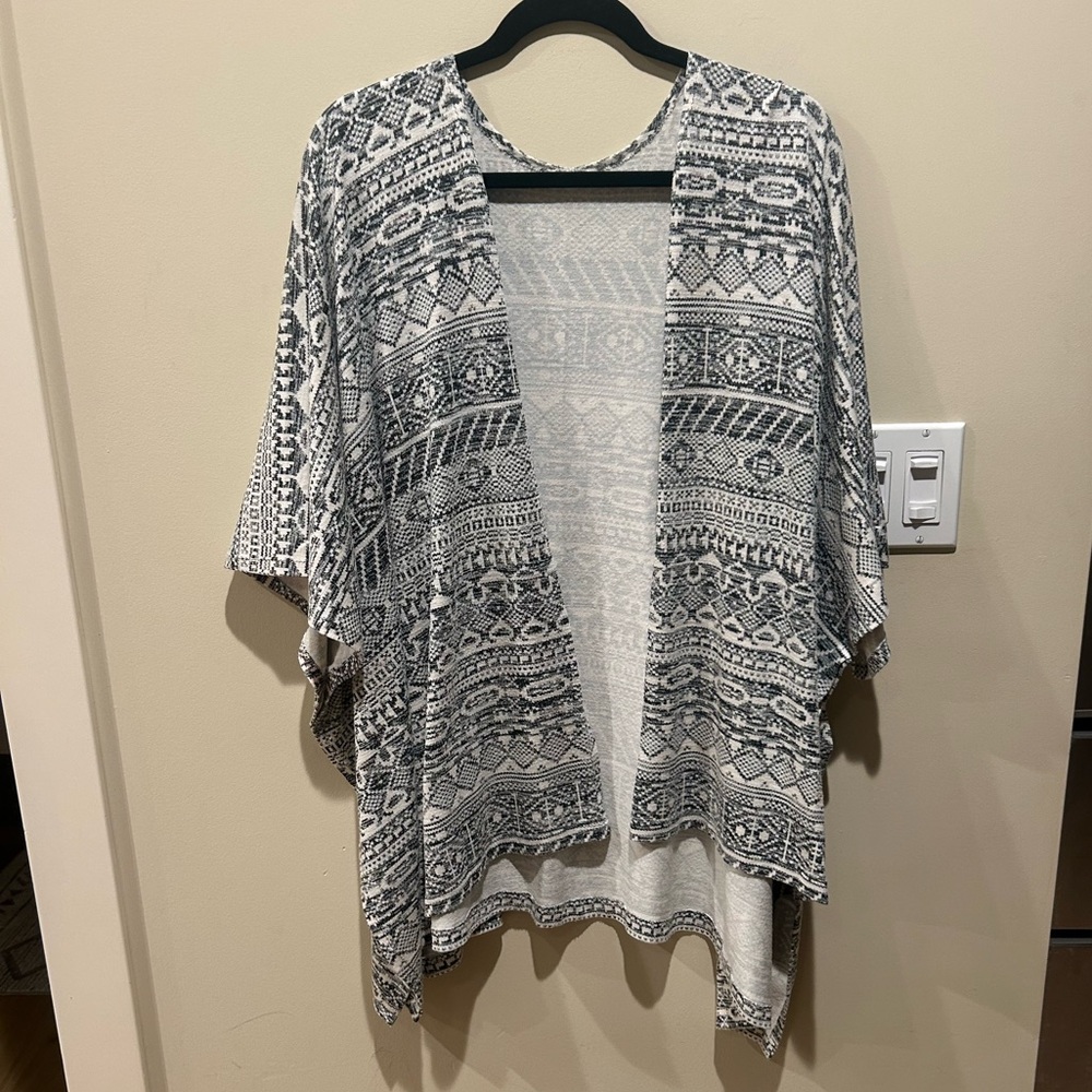 GUC Oversized Kimono Cardigan